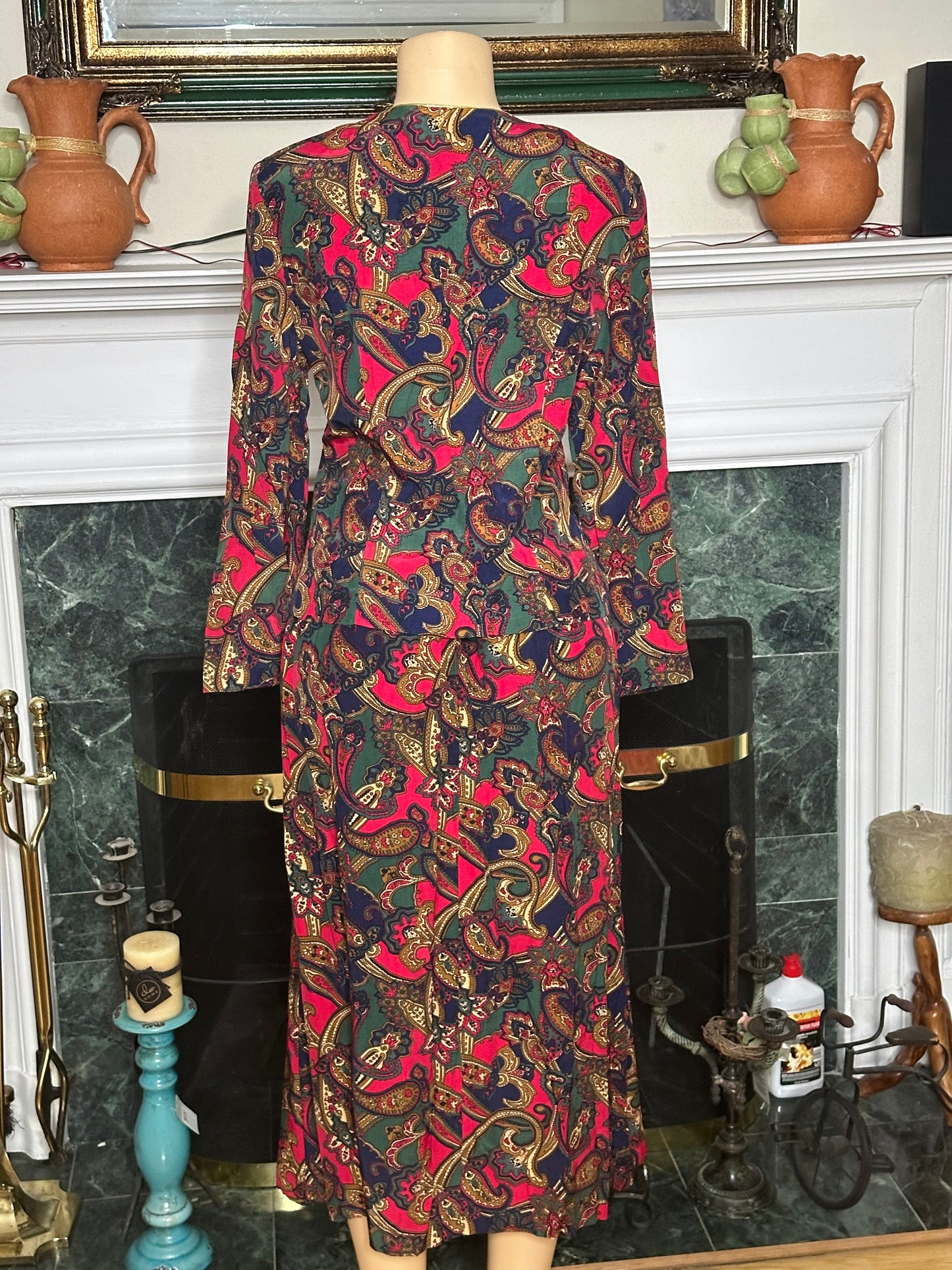 Vintage Norton McNaughton gold trimmed 2pc skirt set sz 10