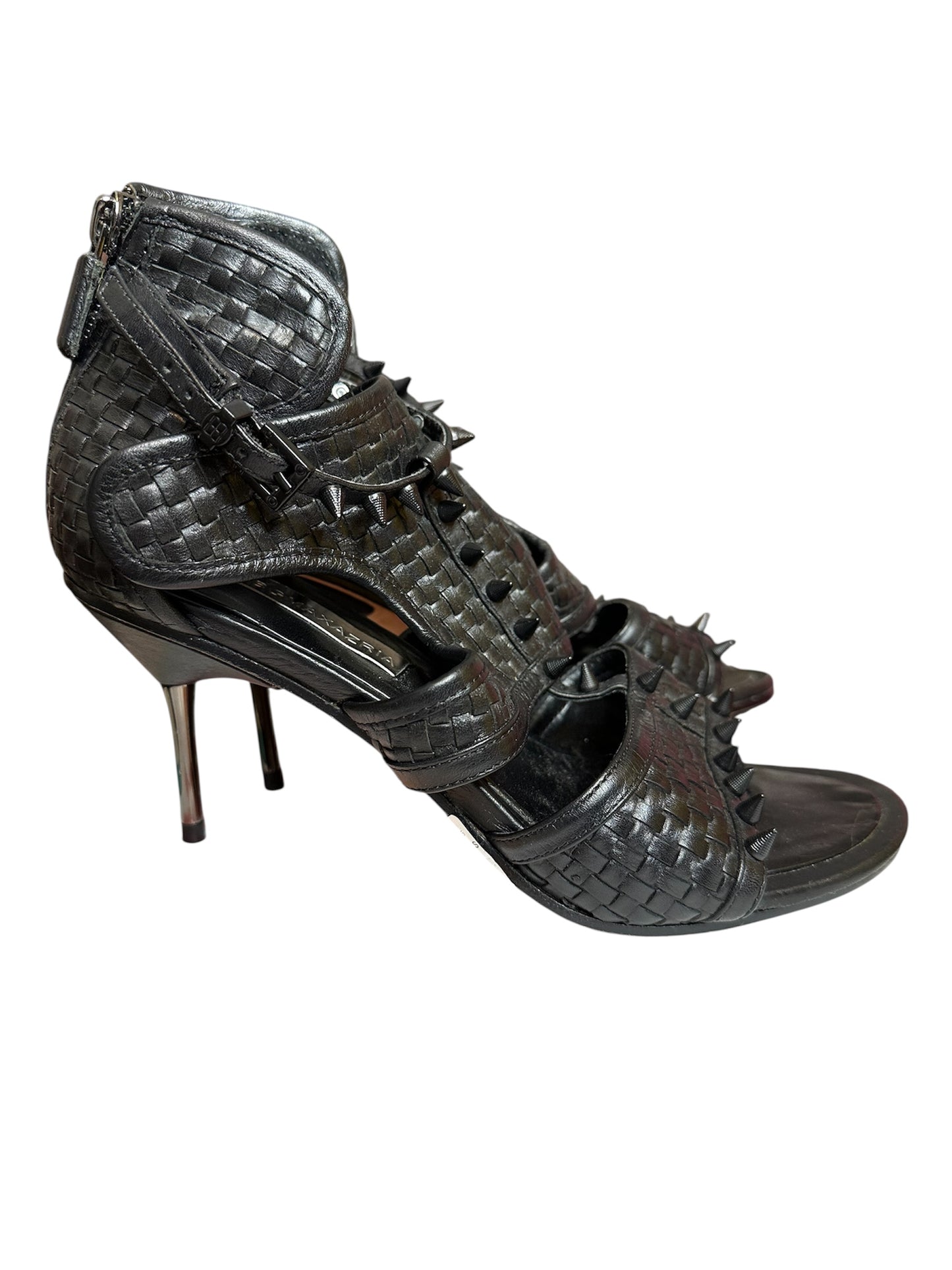 BCBGMaxaria Black leather Stiletto sandals Spikes Sz 6.5