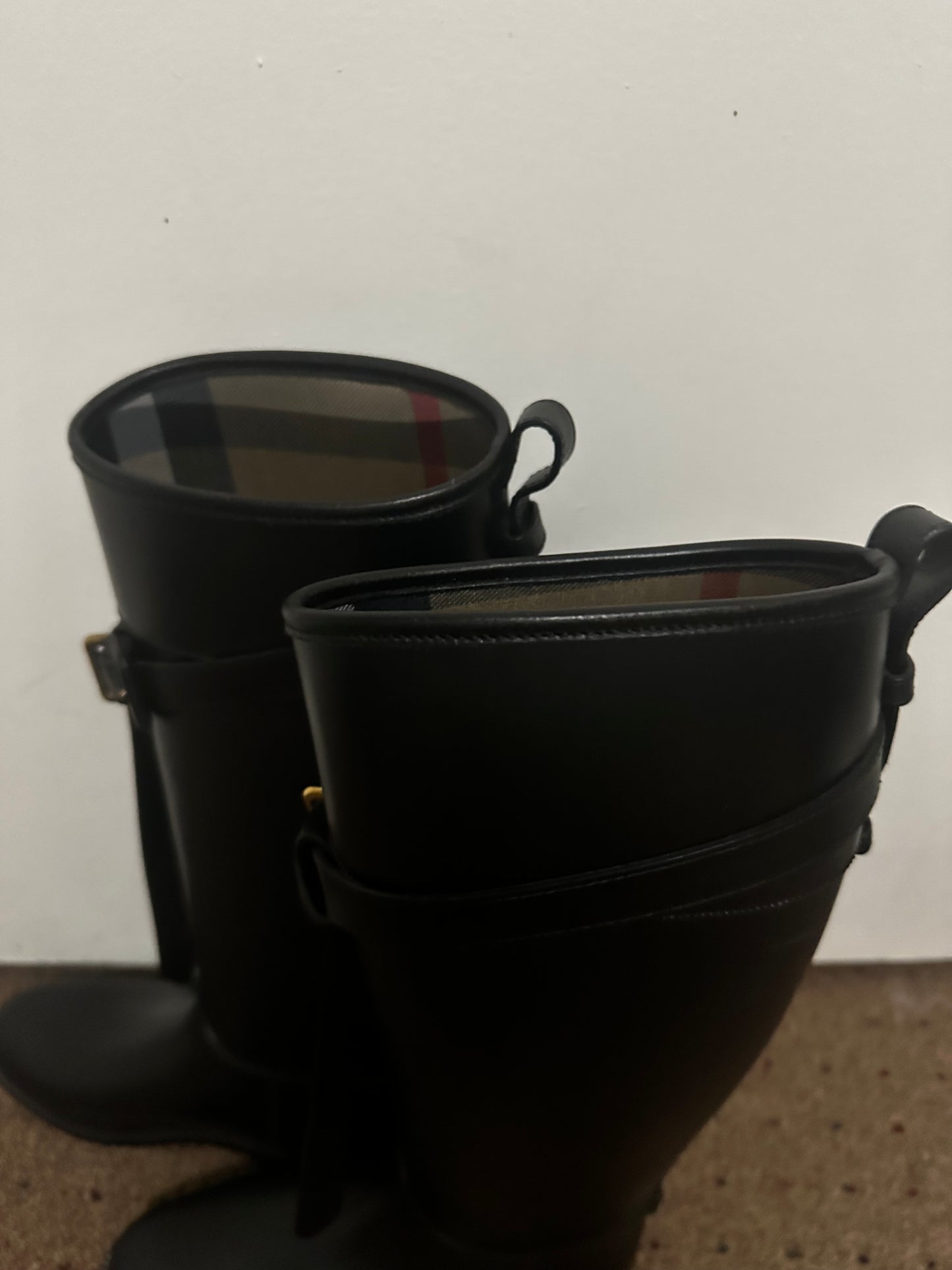 Burberry Rain boots Sz 38