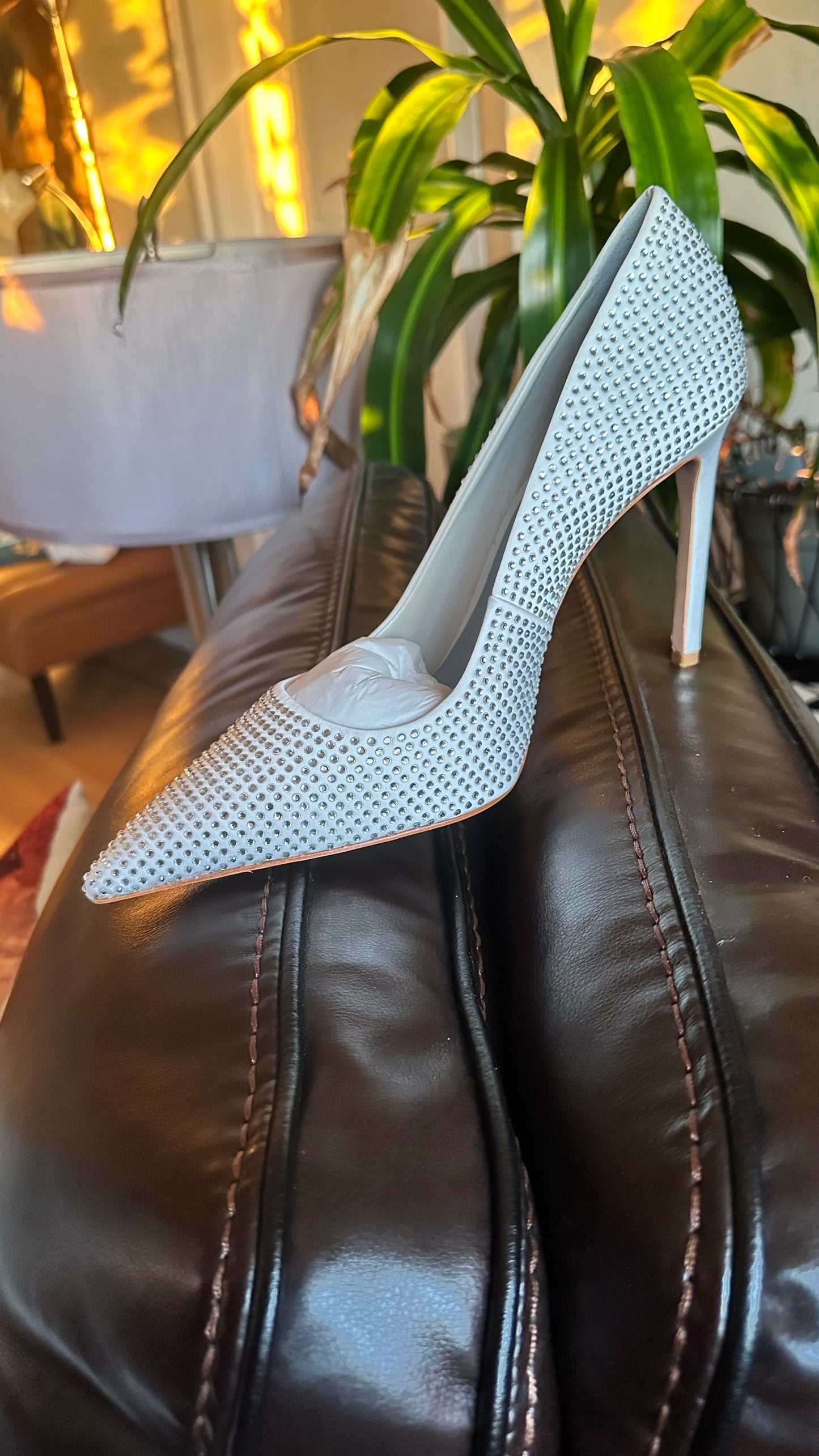 Schutz Lou Crystal Pump sz 11 NIB