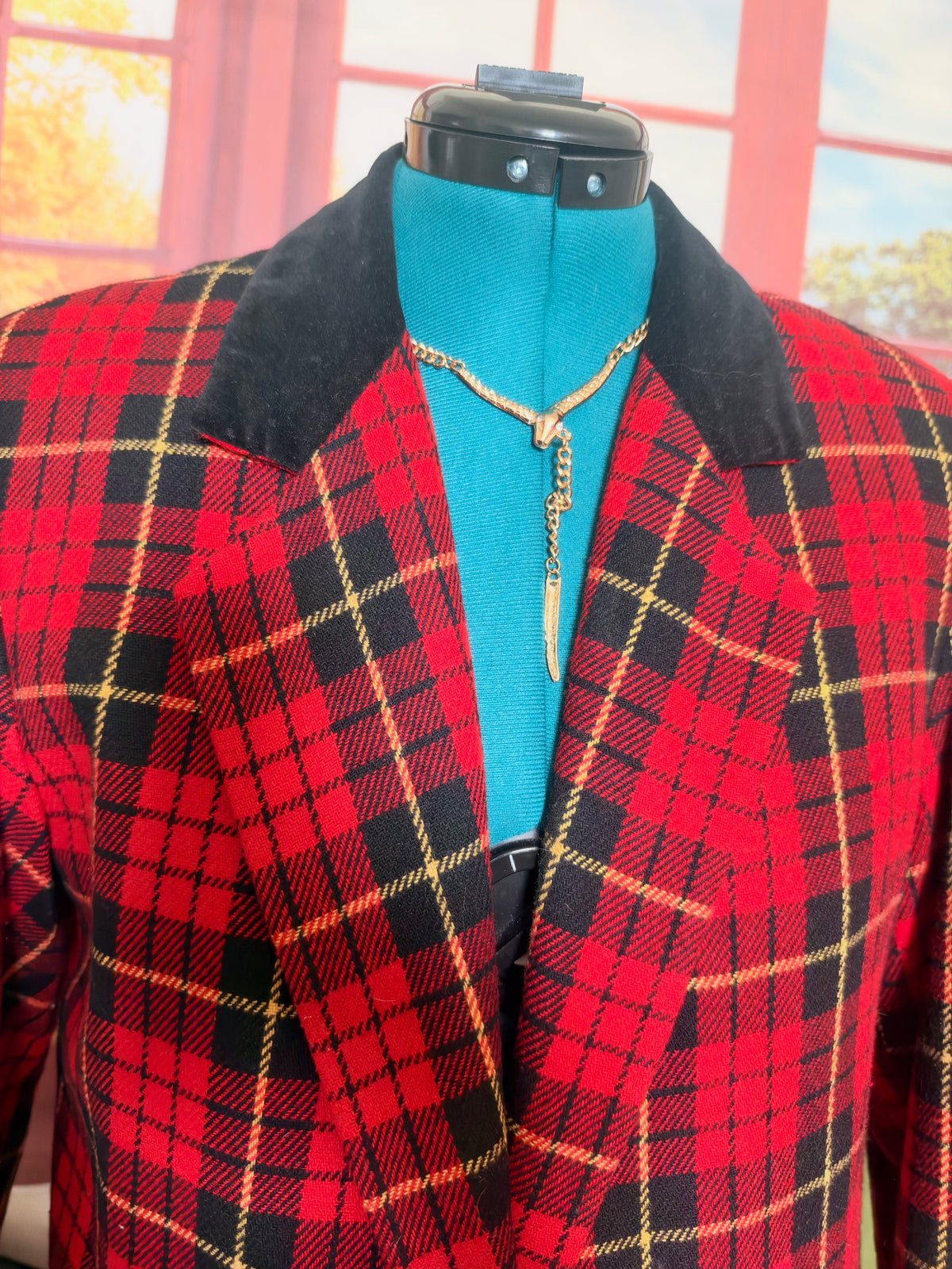 Vintage Swag Harbor Red Plaid Blazer with Velvet Collar sz 12
