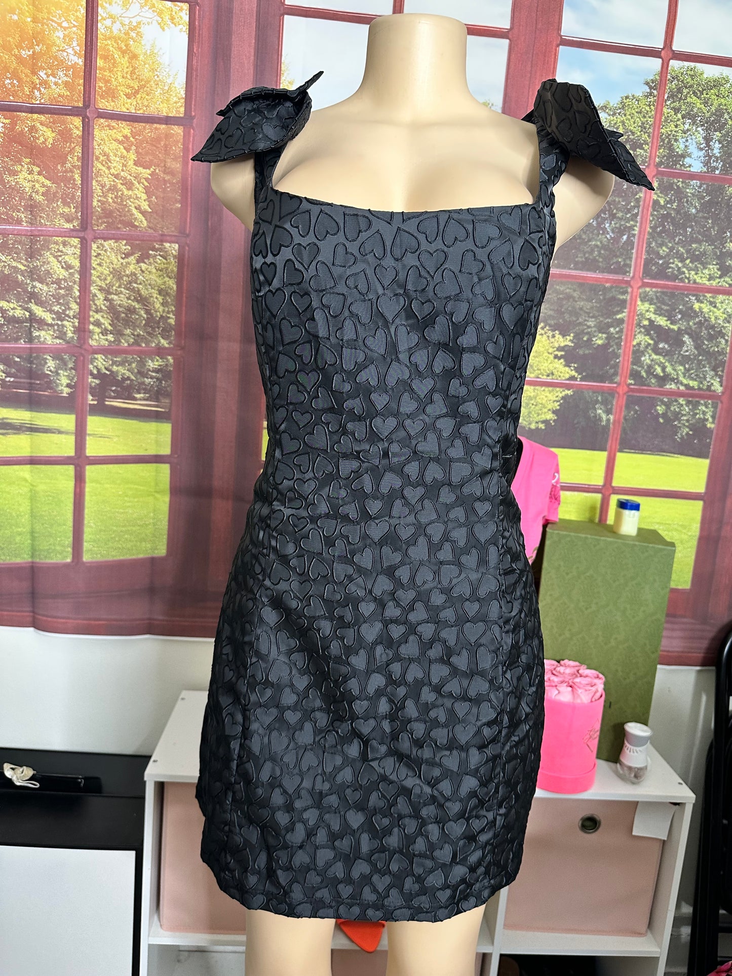 All in Favor Juniors Mini heart dress sz XL