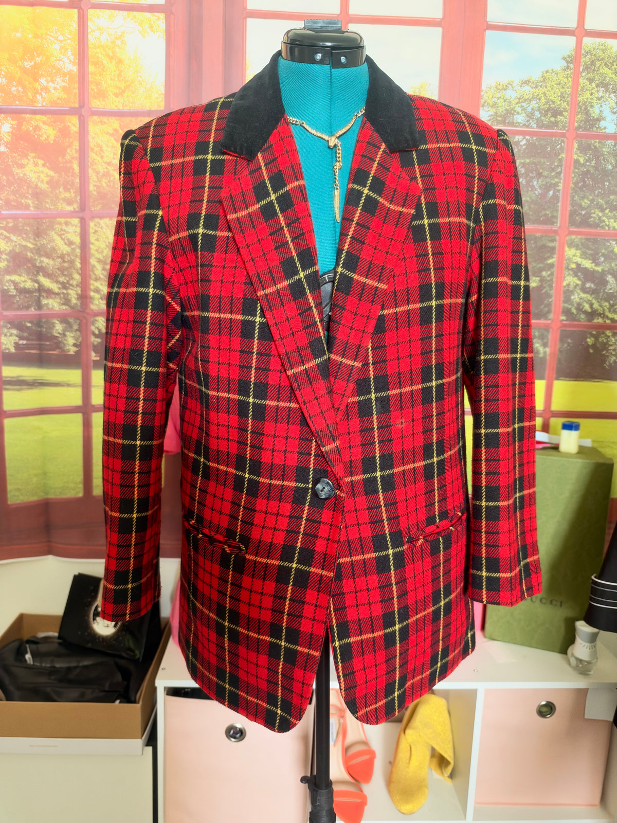 Vintage Swag Harbor Red Plaid Blazer with Velvet Collar sz 12