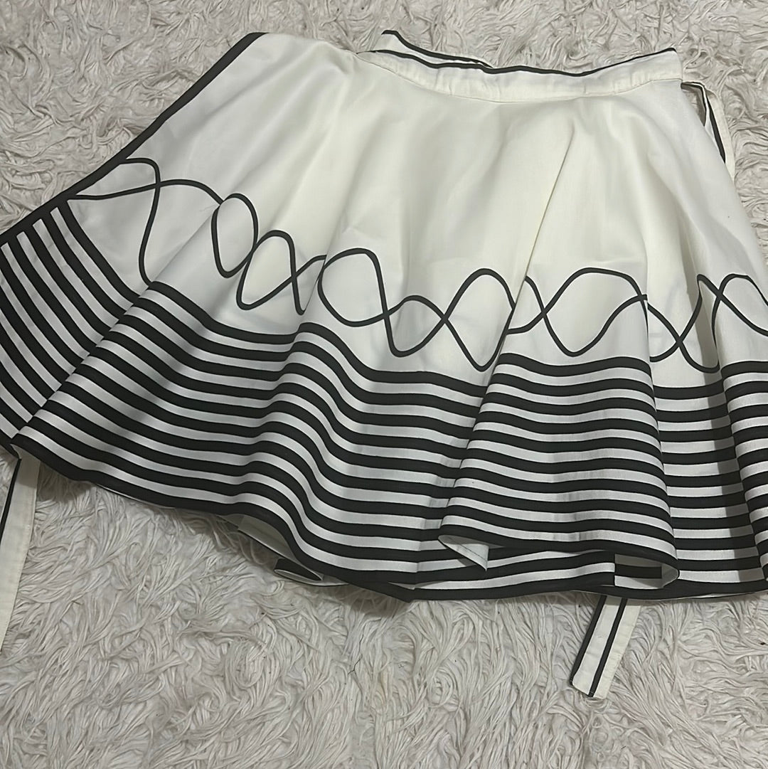 Mali-South Cream skirt trimmed in black