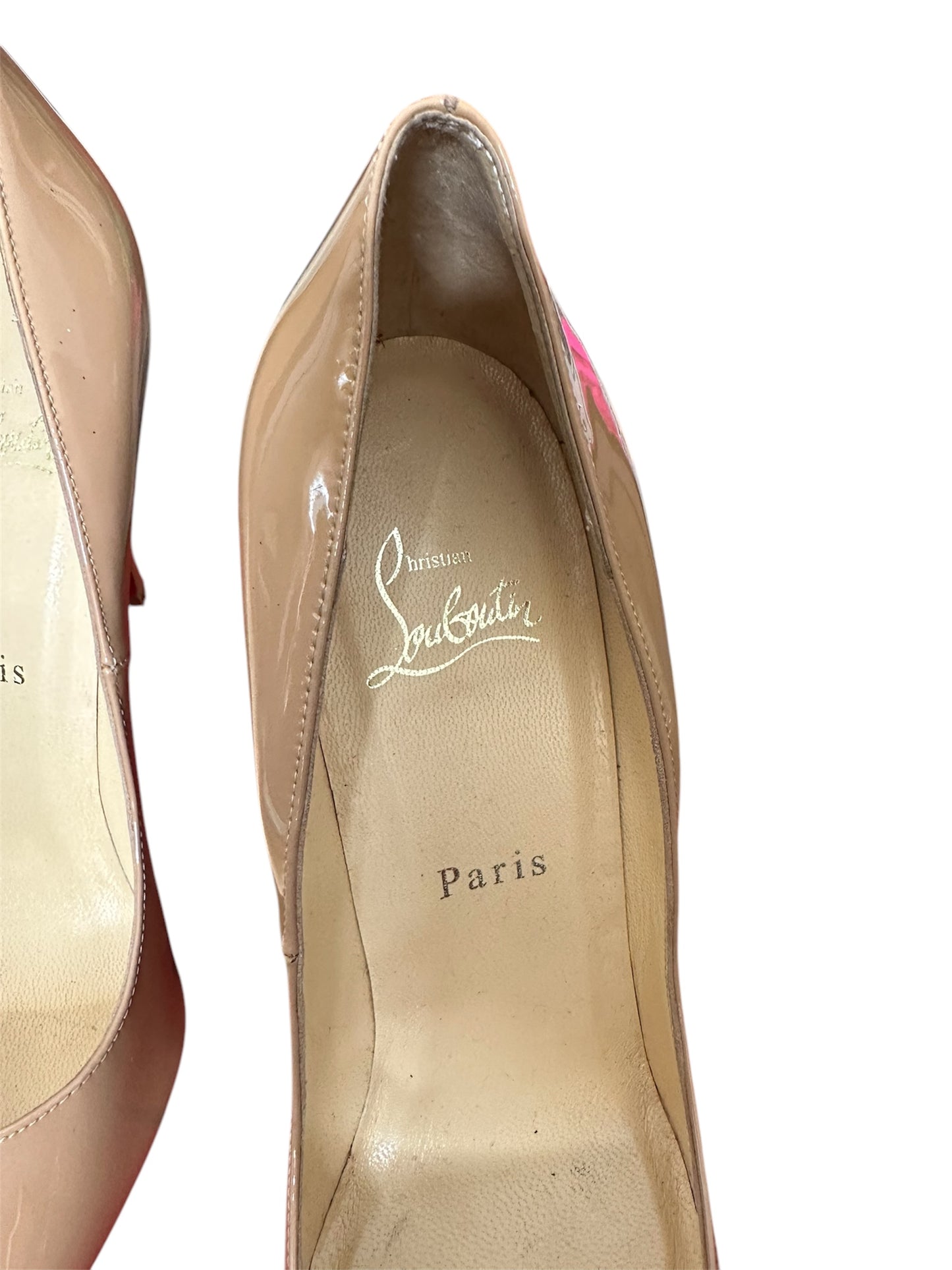 Authentic designer taupe pump with dust bag size 39
