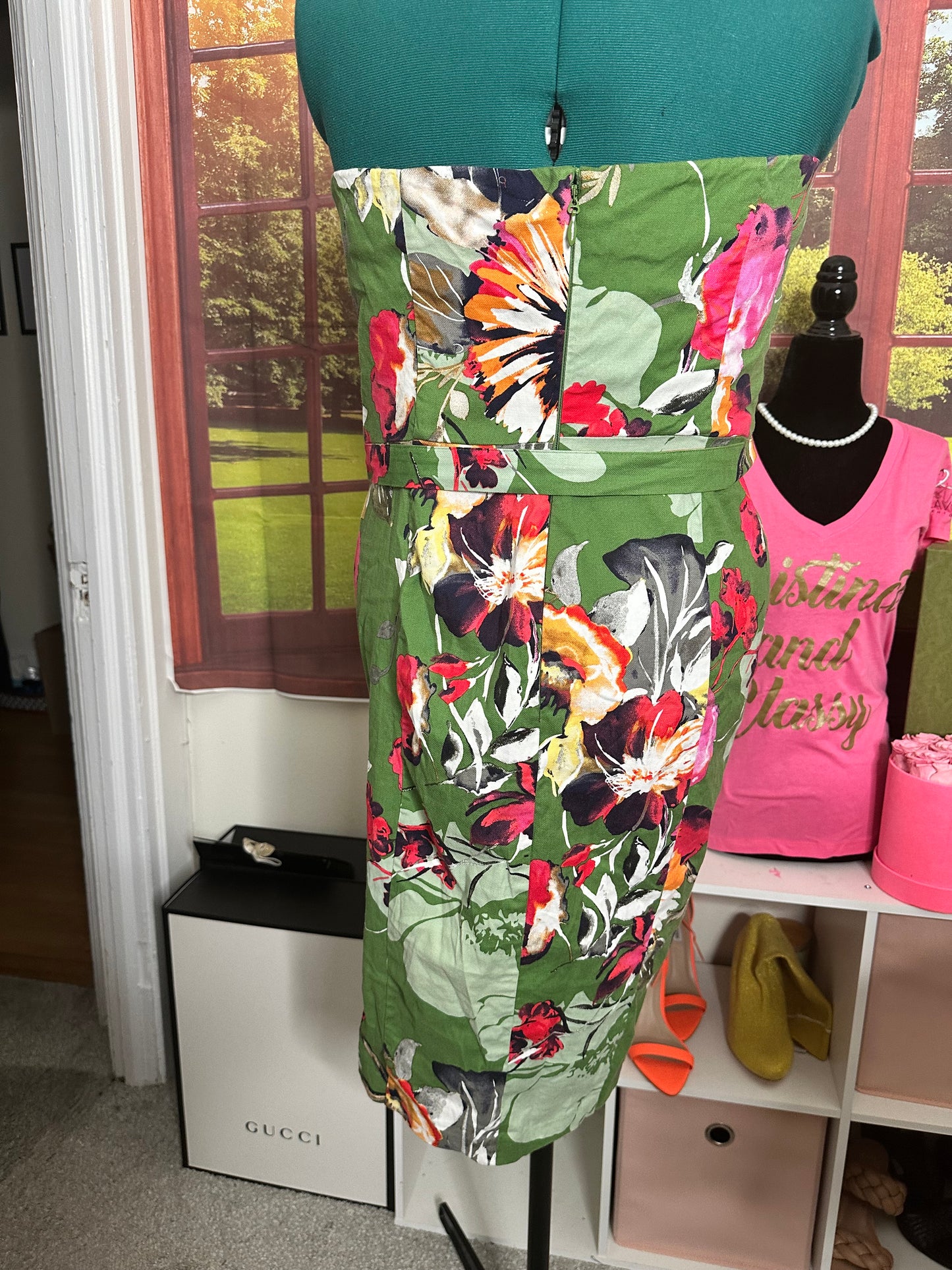 New York and Company Green Floral print strapless Linen Blend dress with belt size 14P