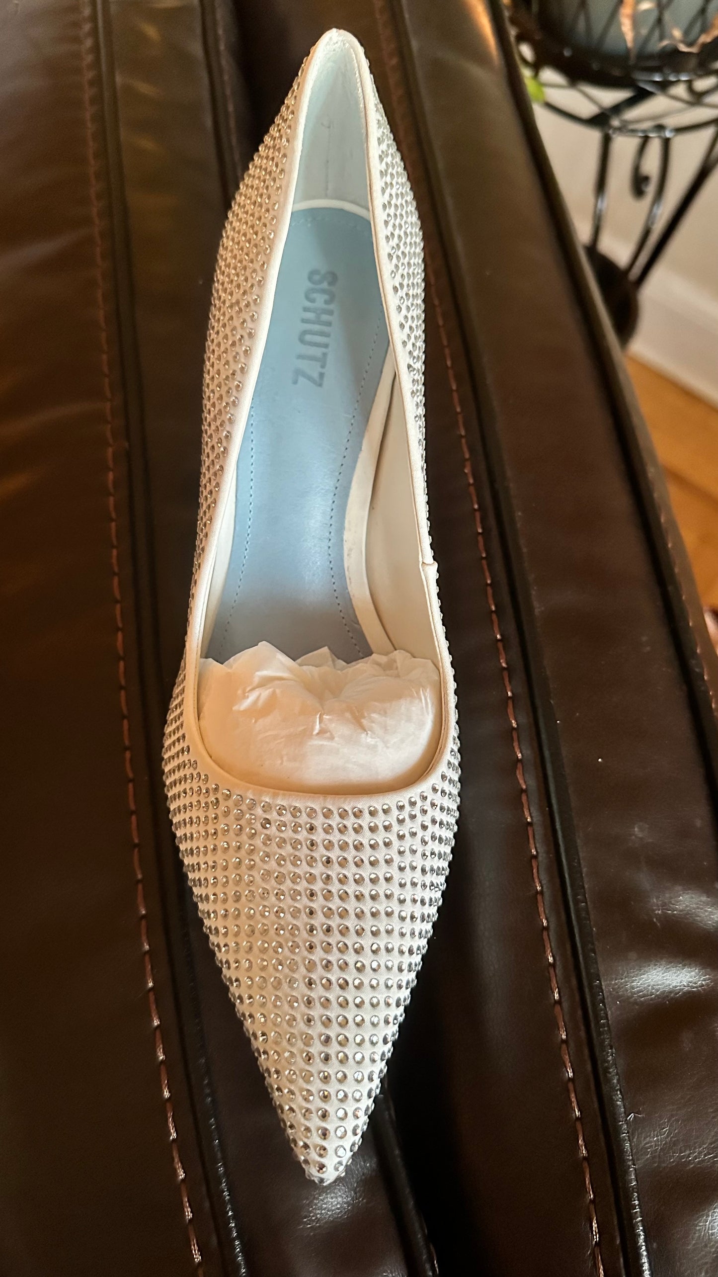 Schutz Lou Crystal Pump sz 11 NIB