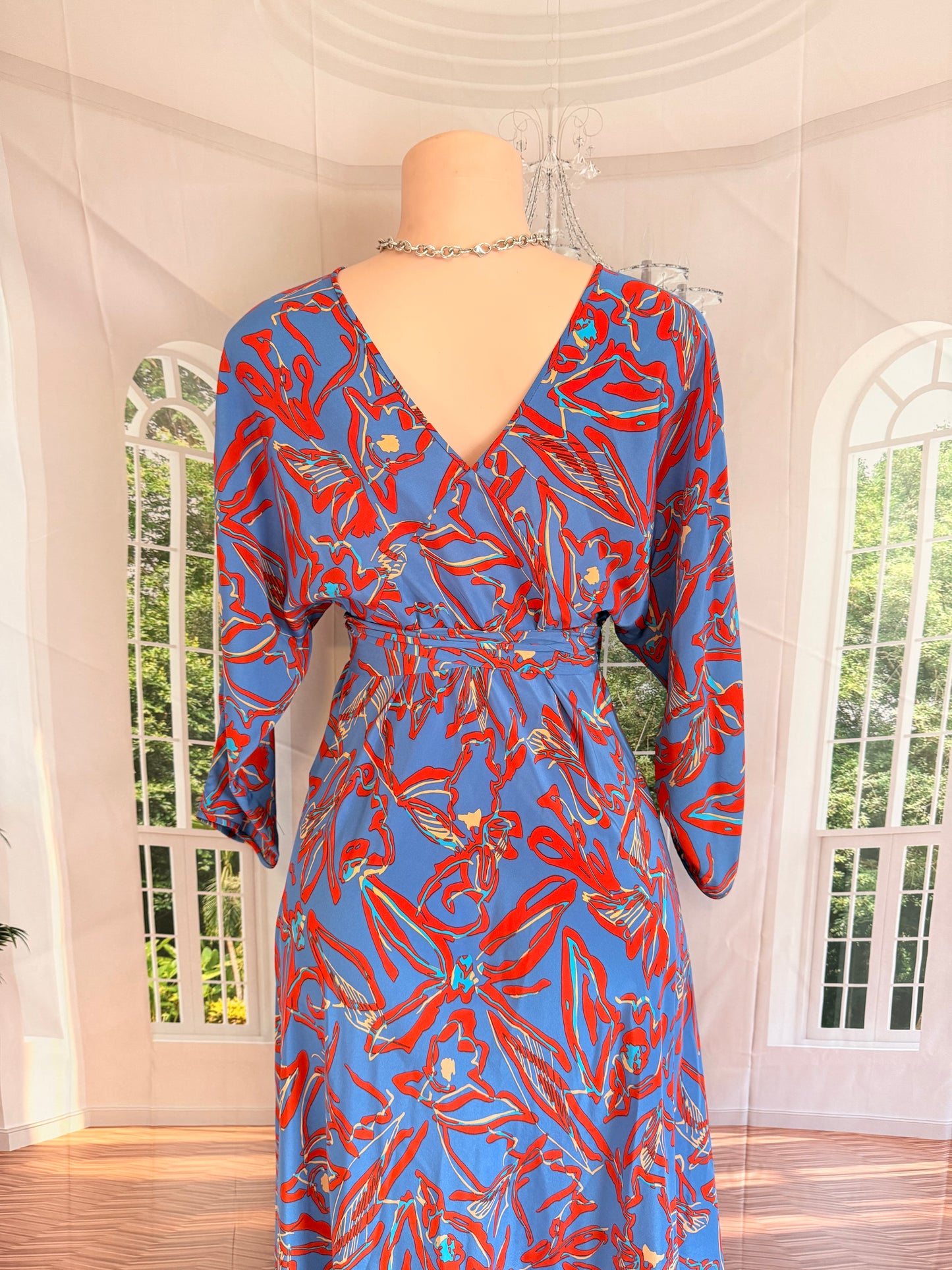 Diane von Furstenberg silk wrap dress Sz S