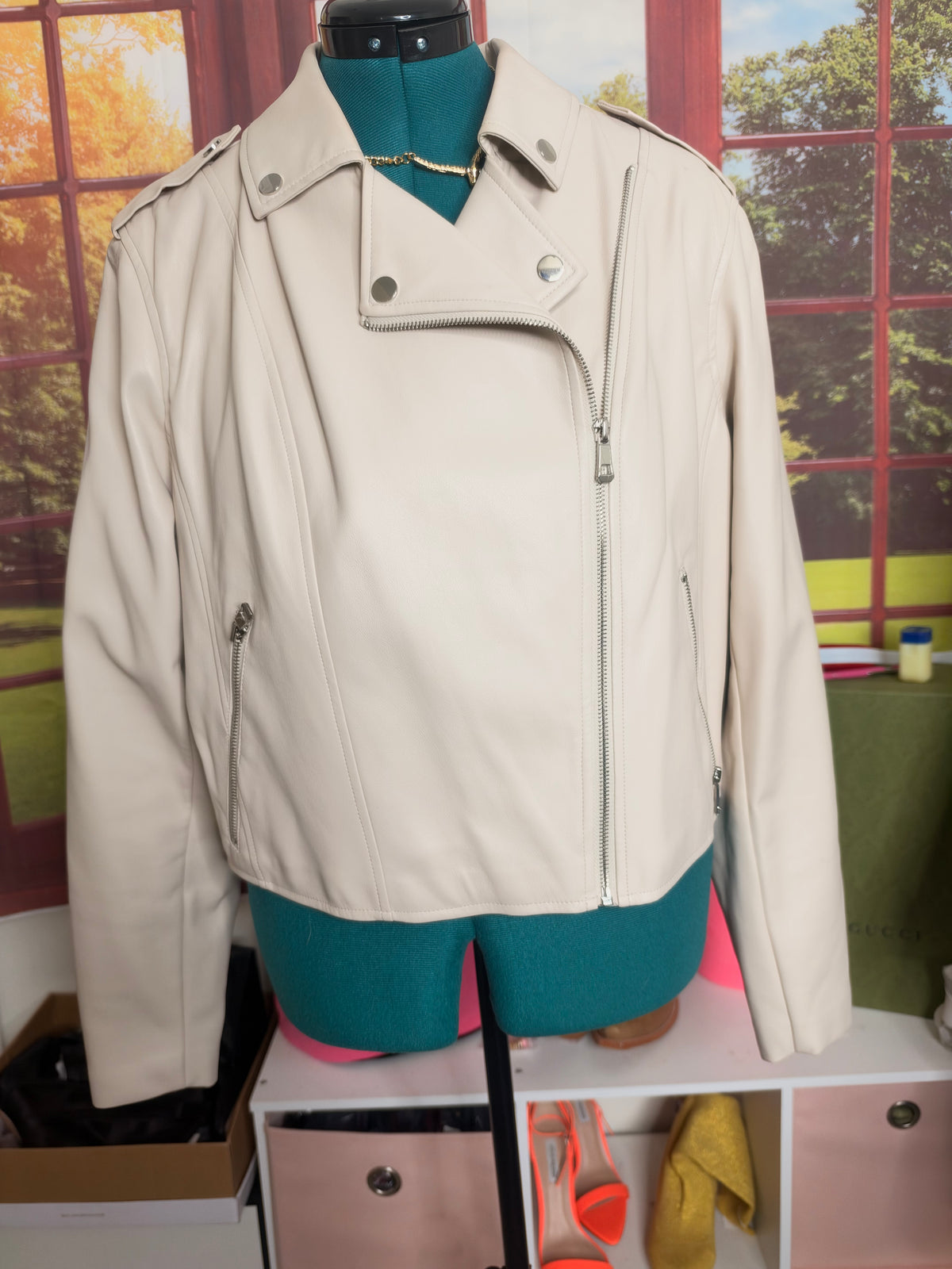 Eloquii Beige Faux leather moto jacket sz 14/16