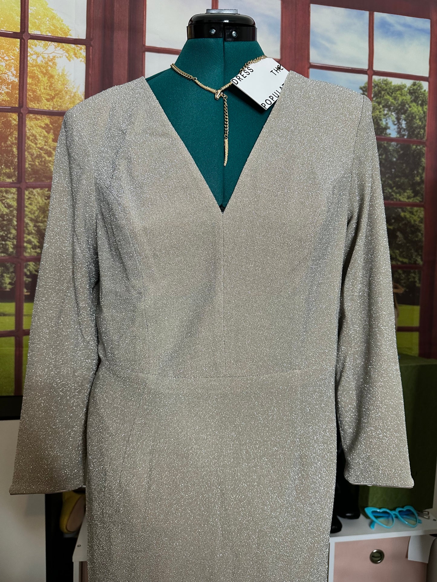 NWT Dress the Population gold metallic plunging V-neck bodycon cocktail dress