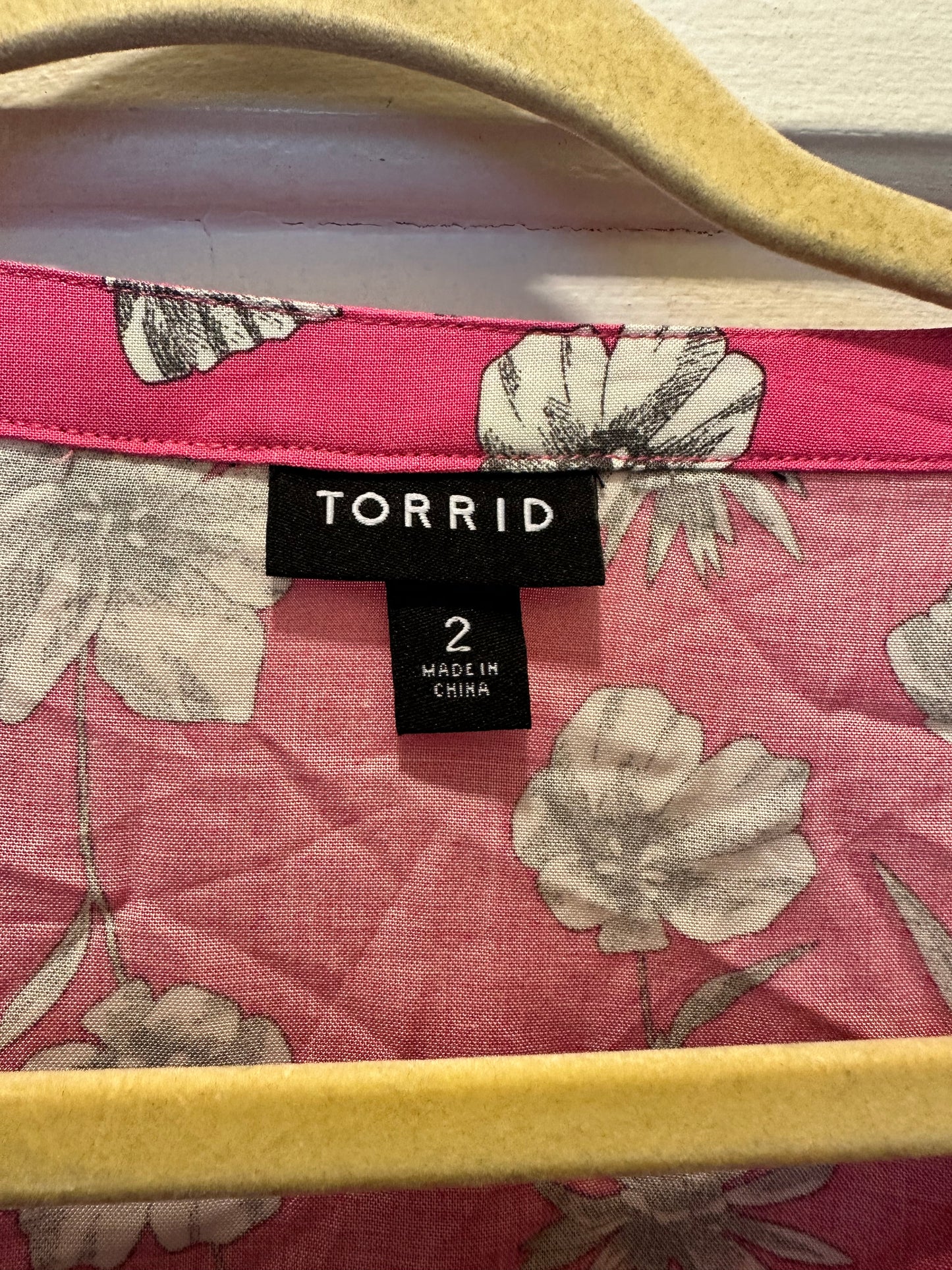 Torrid pink floral puff sleeve tiered dress sz 2X