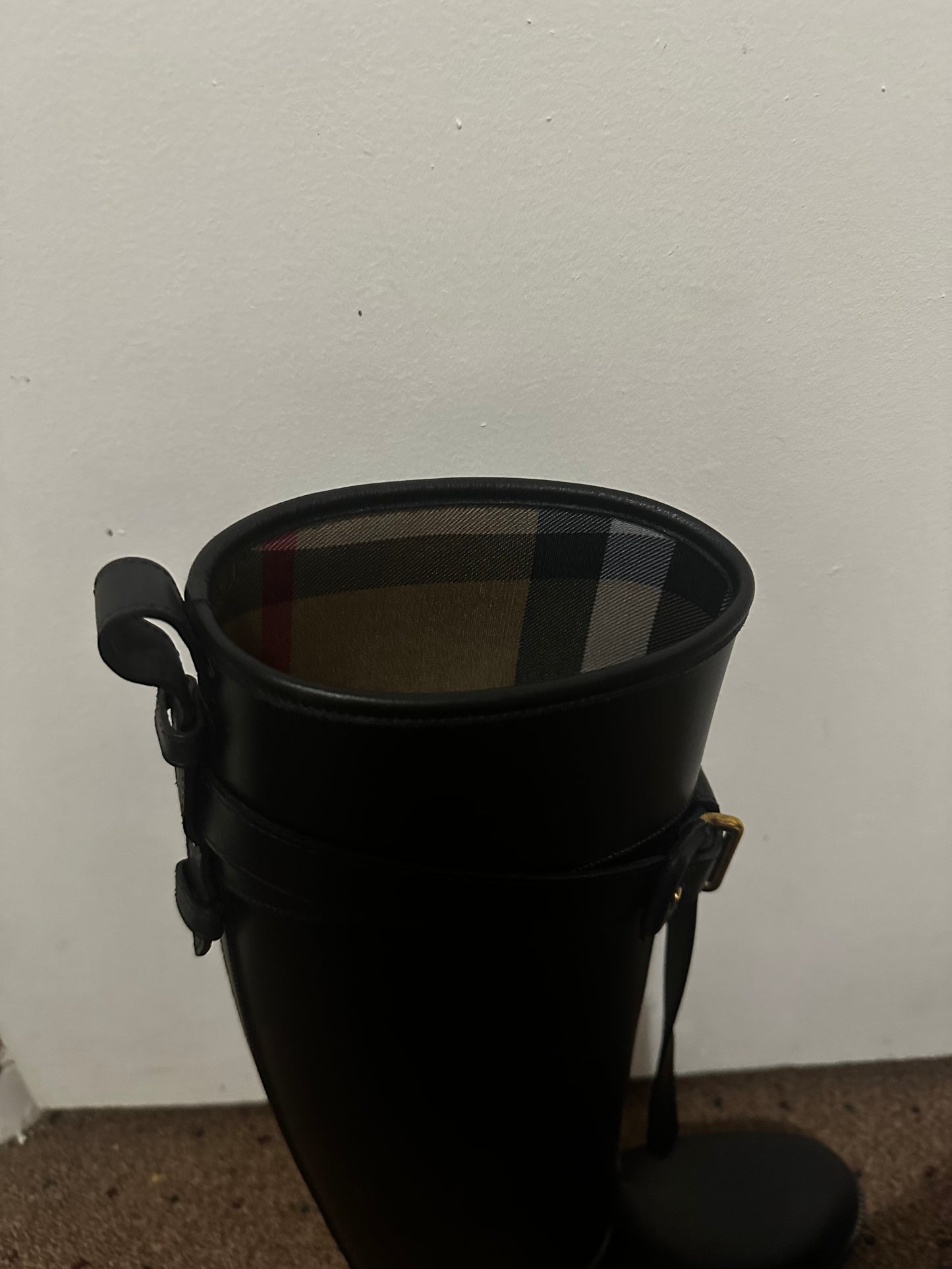 Burberry Rain boots Sz 38