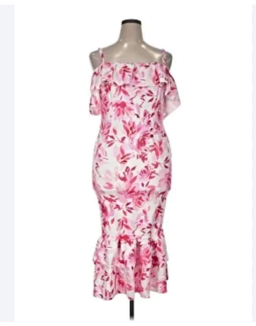 NWT Fashion to Figure Floral Off Shoulder Bodycon dress with ruffled hem size 0X