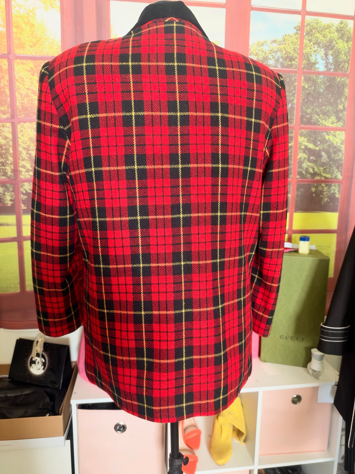 Vintage Swag Harbor Red Plaid Blazer with Velvet Collar sz 12