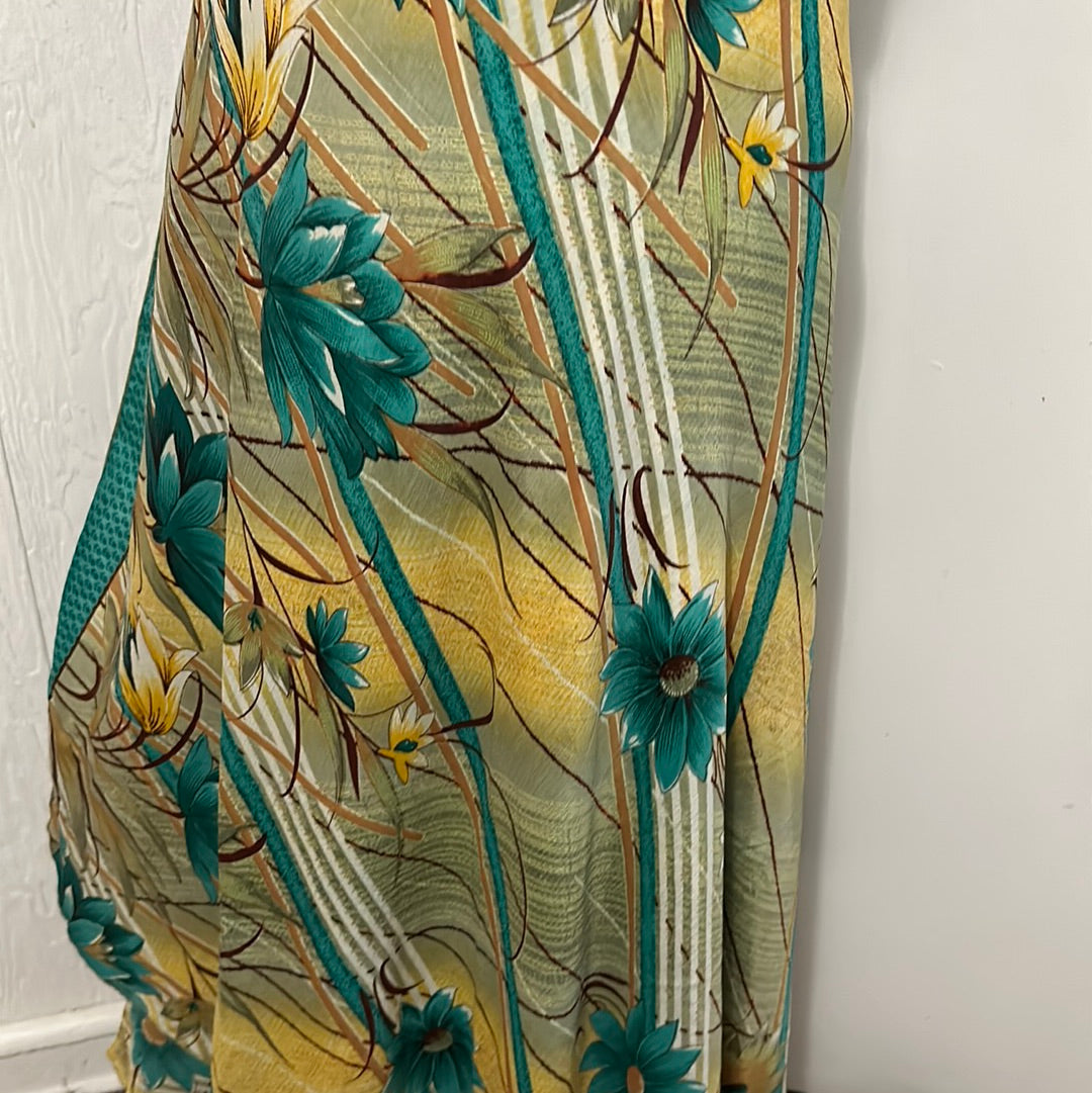 Advance Apparels green skirt OS reversible wrap