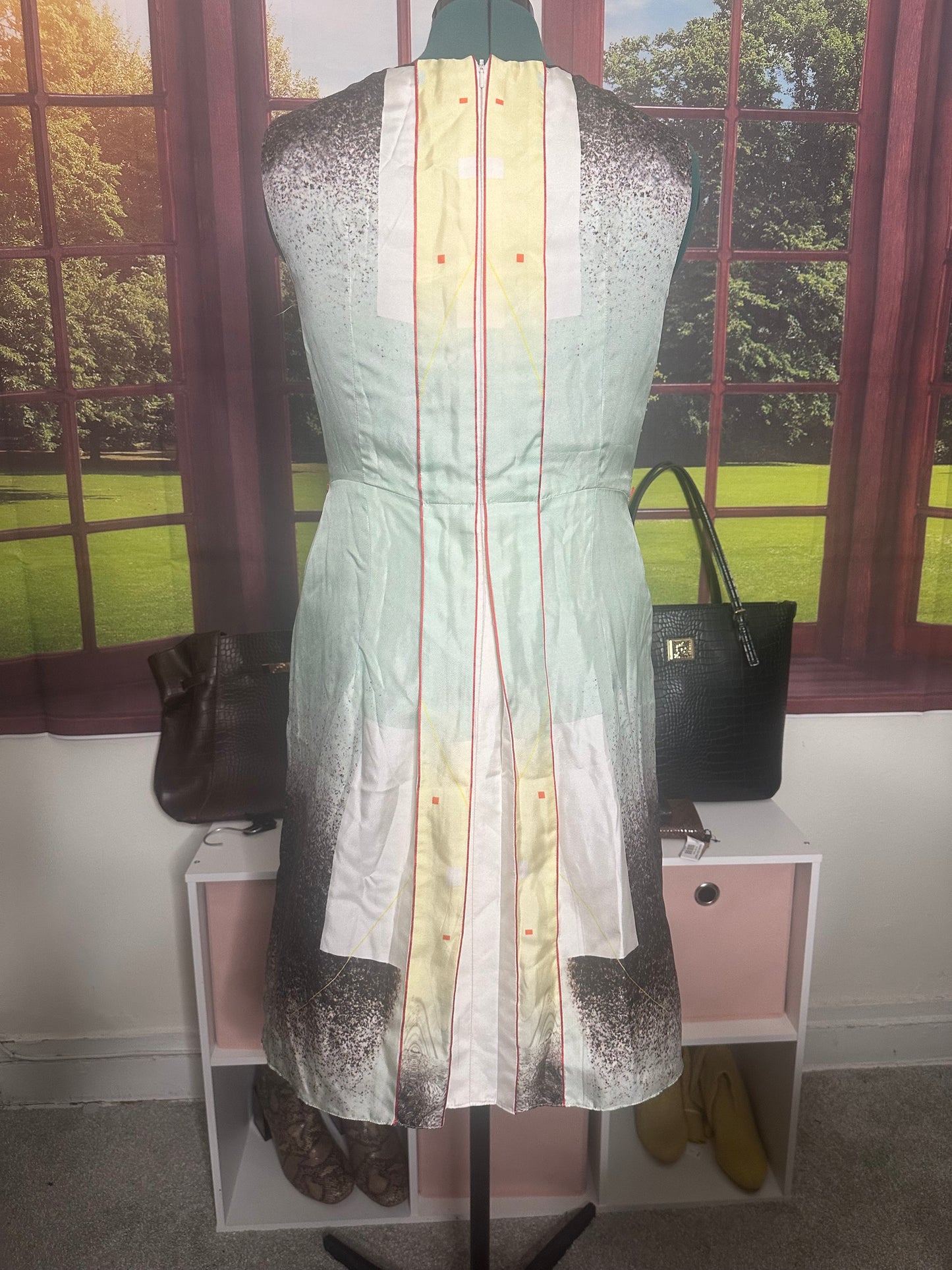 Carolina Herrera Printed Midi Length A-line Dress without belt sz 12
