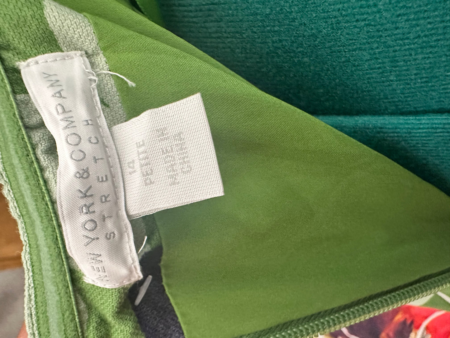 New York and Company Green Floral print strapless Linen Blend dress with belt size 14P