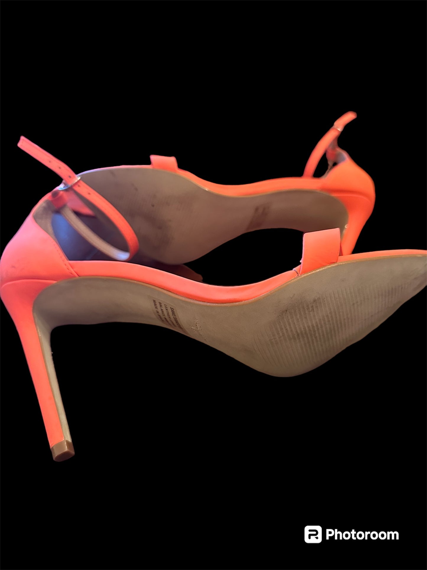 Steve Madden orange Sandal sz 8.5M