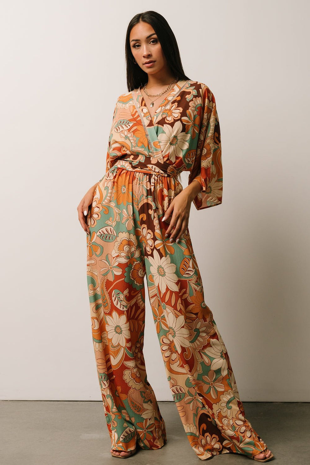 Boohoo floral Jumper Sz 18