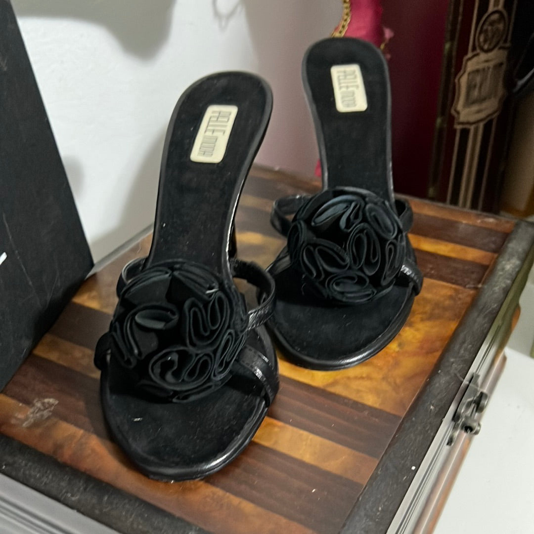 911  Mode Blk slides Sz 8