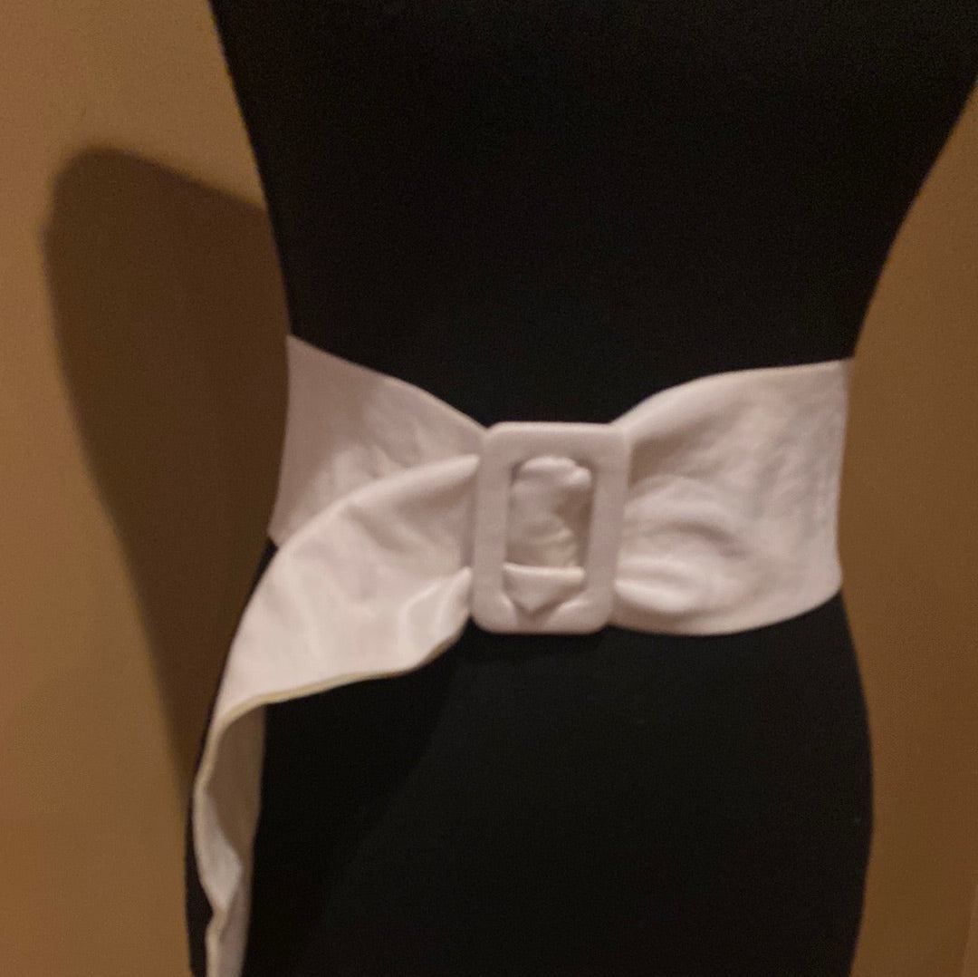 0216 Leather Belt Sz M/L Various Colors