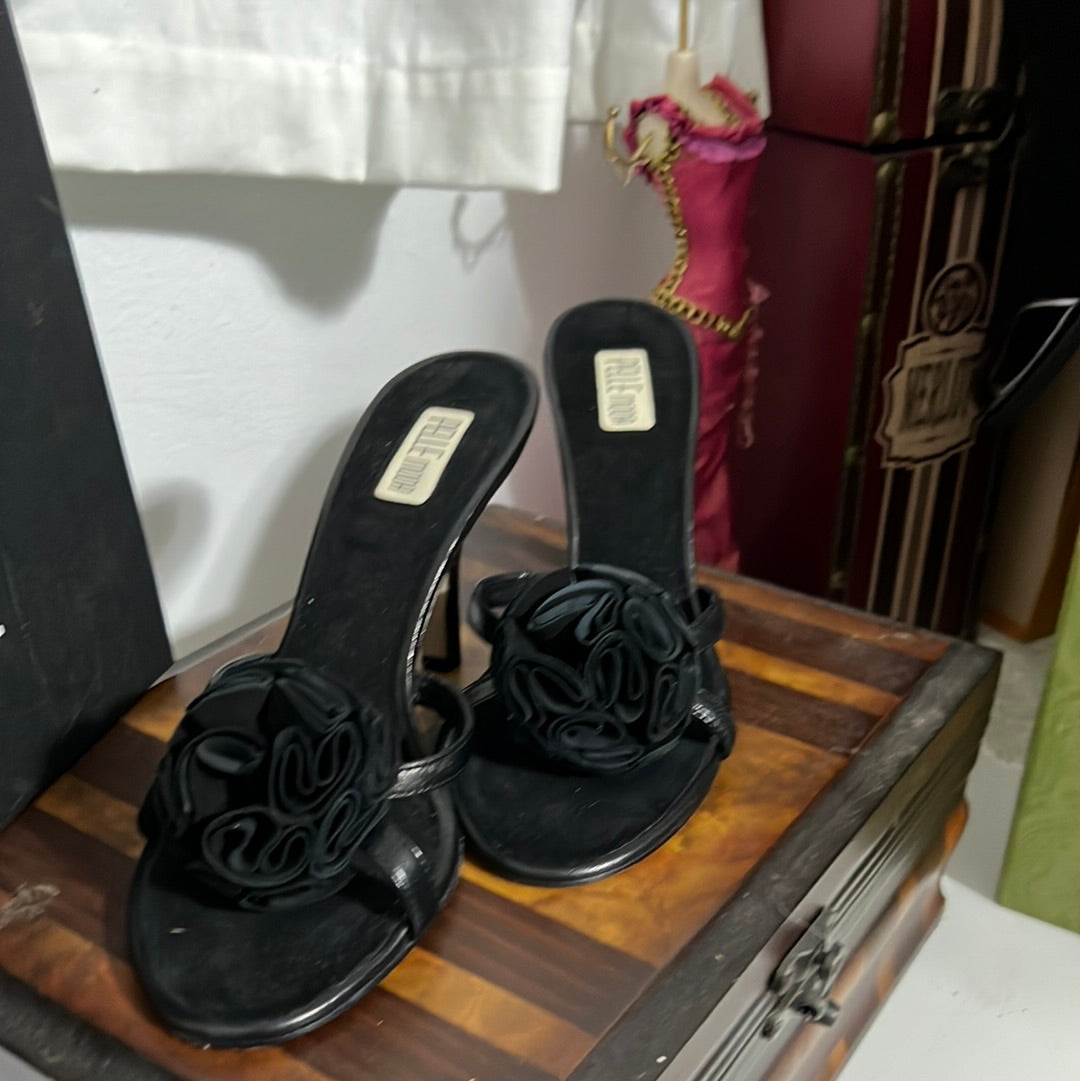 911  Mode Blk slides Sz 8