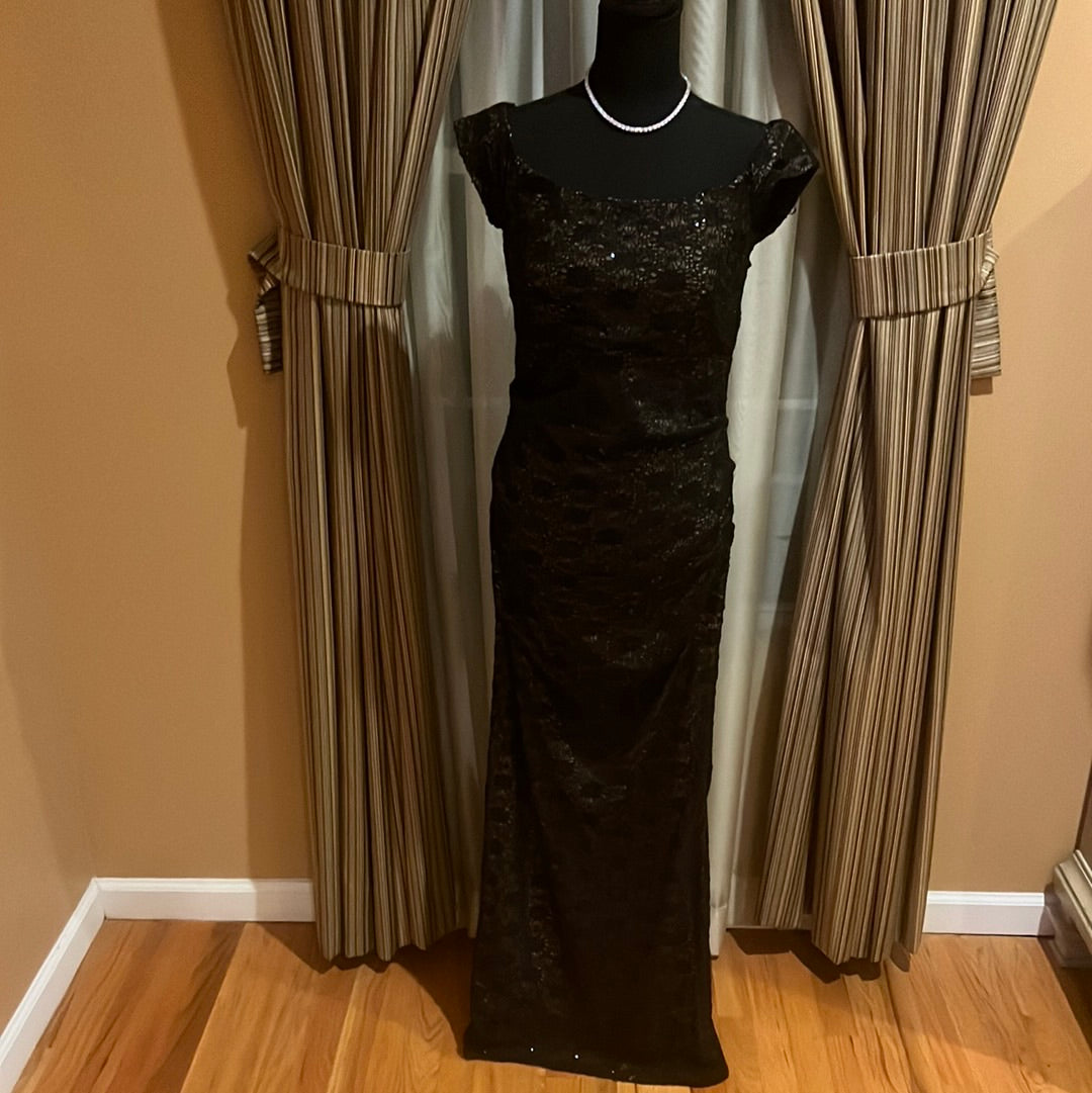 7.12 Alex Evening Blk dress Sz10