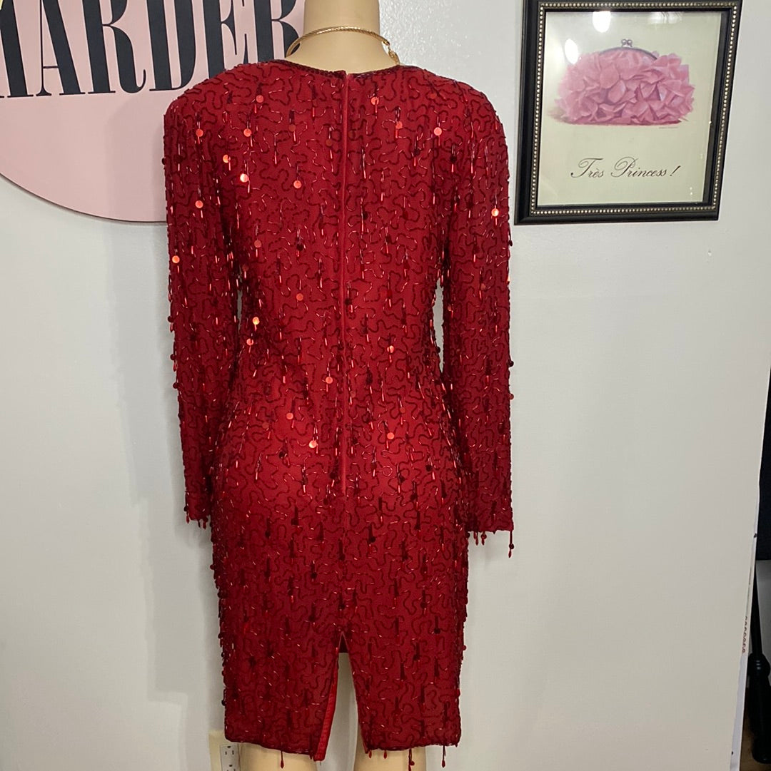 VINTAGE RED HANGING SEQUIN EVENING DRESS 100% SILK SZ L *LOOSE STRINGS L SHOULDER P2P 19"